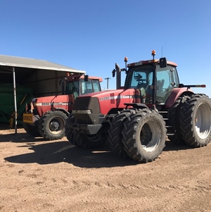 Case IH MX285 Tractor