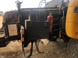 2018 New Holland BIGBALER 1290 Plus Baler