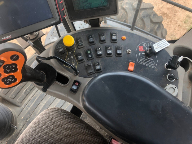 2010 Case IH WDX 2303 Self propelled Windrower