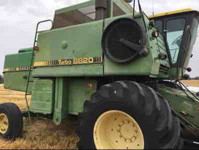 ## Price Reduction ## John Deere 8820 Header For Sale 