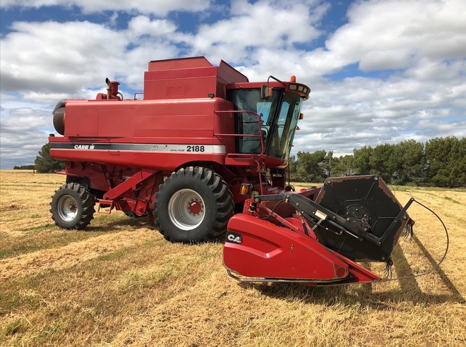 1997 Case IH 2188 with AFX rotor & 30ft Front