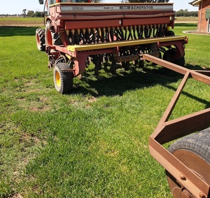 Duncan Renovator MK3 23 run Seeder