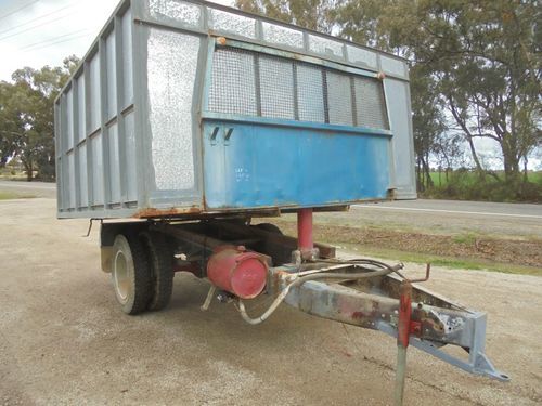  - Tipping Trailer - 