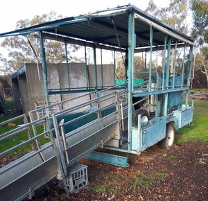 Professional Crutching Trailer