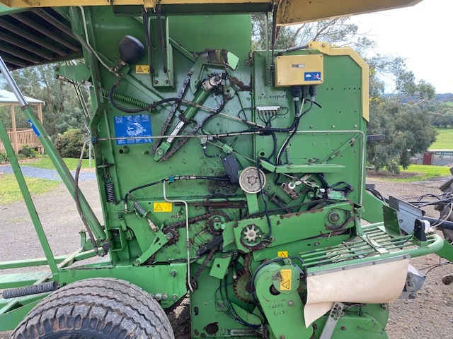 2000 Krone Vario Pack 1800 Round Baler