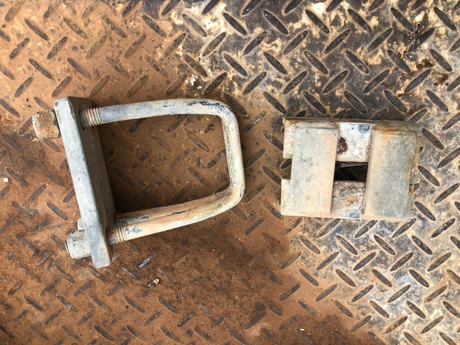 18 x Single Primary Sales Press Wheels