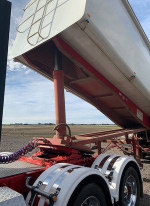 Barber 34' x 6' Steel Tipper