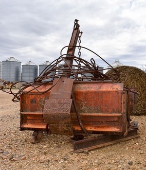 Britstand Tumbling Mud/Silt Scoop