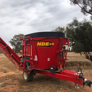 (A154)  NDECo Mixer Wagon 18S400