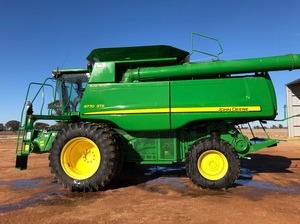 2010 John Deere 9770 STS with 640 Front   