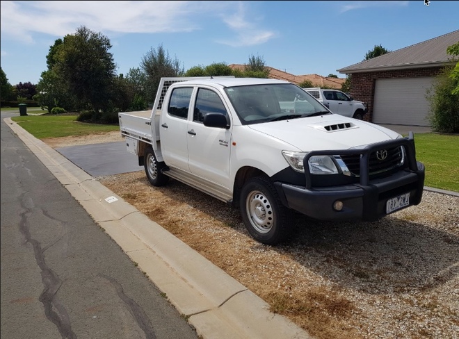 Toyota Hilux SR 4x4 Dualcab Ute 2013