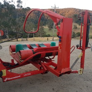 Kverneland UN7581 bale wrapper 