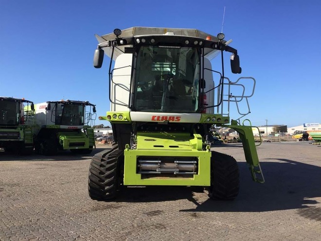 2014 CLAAS LEXION 760T & LEVF 1350 - Harvest Capacity ready to roll!!!