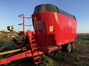 Under Auction - 2017 Lely Feed Mixer Wagon Tulip Biga 24 Maxi - 2% + GST Buyers Premium On All Lots 