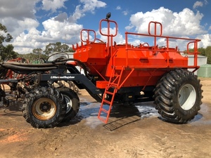 Horwood Bagshaw 8000L aircart