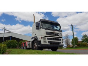 2005 VOLVO FM12 PRIME MOVER