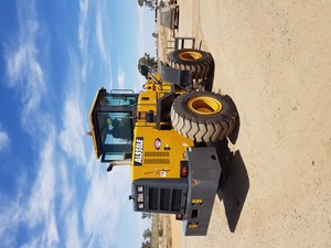 Under Auction - (A147) - 2016 Active AL938LE Loader