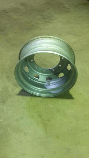 Truck Rim to suit Japanese trucks UD Isuzu Mitsubishi