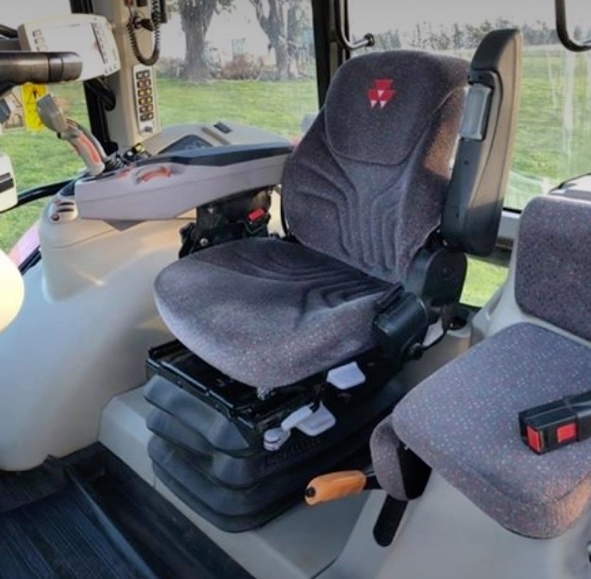 Massey Ferguson 7615 Tractor