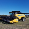 2017 New Holland 9.90 Header & 2 Fronts