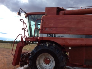 Case 2388 Header with 1010 Front with Air Reel