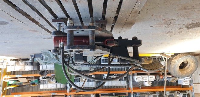 Under Auction (A125) - ProTrakker