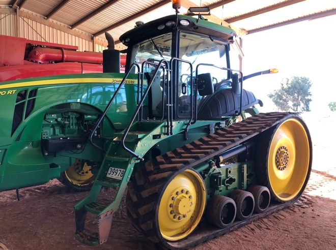 John Deere 8370RT Tractor