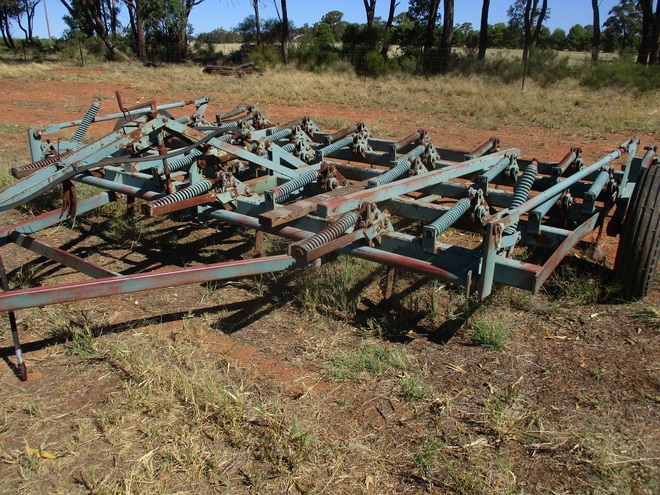 29 Tyne John Shearer Scarifier Heavy Duty