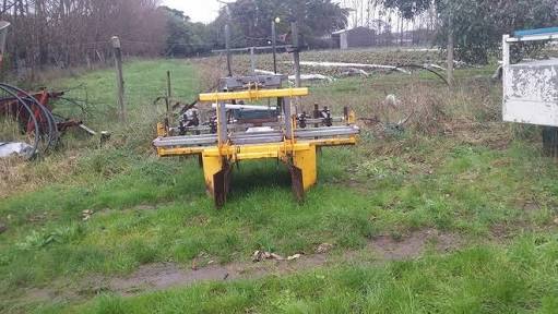 bed former and  plastic mulch weedmat layer