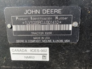 2019 John Deere 1025R compact Tractor 