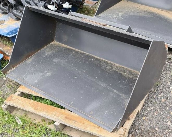 Skid Steer GP Bucket High Capacity