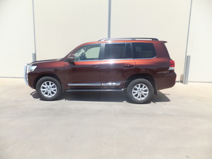 2016 Toyota Land Cruiser Sahara (4x4) 6 Sp Automatic 4d Wagon 83000 klms One Owner