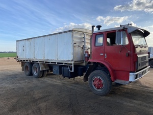 International Acco 2250