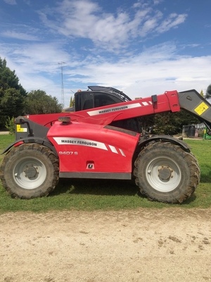 Massey Ferguson Telehandler 