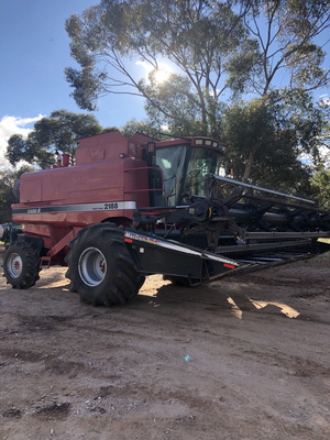 Case 2188 4WD Header (Rice Machine) with 21 ft MacDon 960 D Front  1 Owner. Will seperate