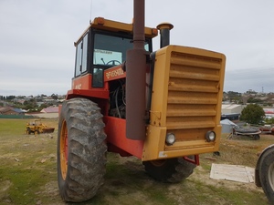 Versatile 835 Articulated Tractor