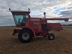 3342 Massey Ferguson Header