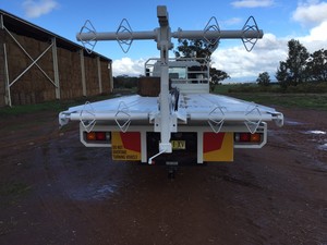 Sinch Square Bale Feeder 6 bale detachable platform model