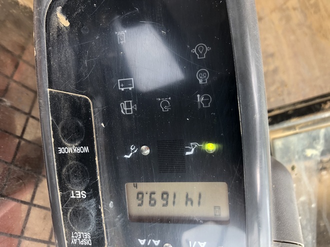 Hitachi ZX350h Excavator