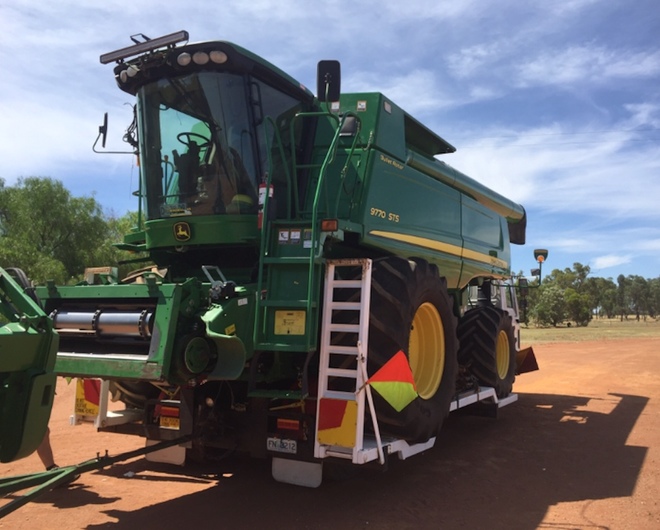 Volvo FL10 Header Transporter 