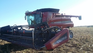 Under Auction (A125) - Case 9120 Header with 40ft Draper Front