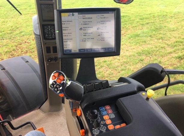 2015 Case IH Magnum 200 Tractor