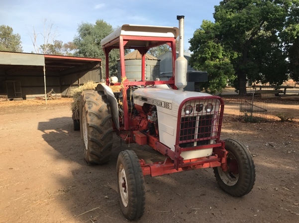 David Brown Tractor 885