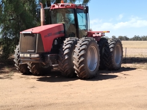 2003 IH Case STX 325 Tractor