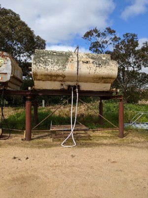 overhead fuel tank