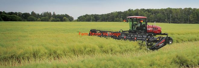 2017 MacDon M155 with 40ft Head