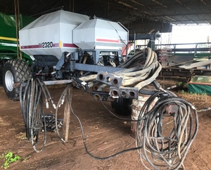 Flexicoil 2320 Airseeder Cart with 320 Flexicoil Small Seed Box