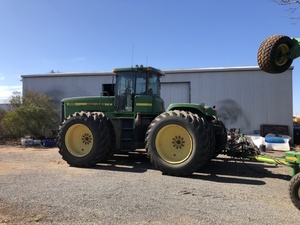 John Deere 9200