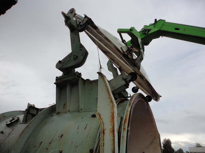 Vaccum Tank Large / Underground Bunker