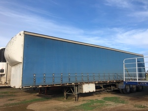 Tautliner 45 ft Fruehauf